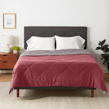 Amazon Basics Reversible Microfiber Comforter | Full/Queen Size | Lightweight & Soft | Pack of 1 (Red & Burgundy)