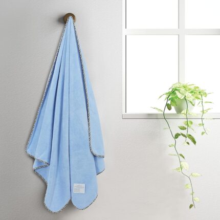 SPREAD SPAIN Microfiber Towels for Bath | Coral Large Bath Towel | Extra Soft Plush & High Absorbent |360 GSM | Bath Towel for Men and Women, 70x146 cm (Light Blue, Pack of 2)