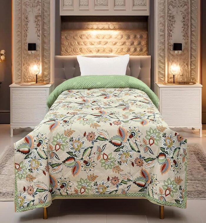 Weavers Villa Reversible Comforter Ultra Soft 120 GSM Polyester Filling - 100% Microfibre Hypoallergenic Lightweight Quilt - Rich Feel Dual Design AC Blanket (Single Bed)